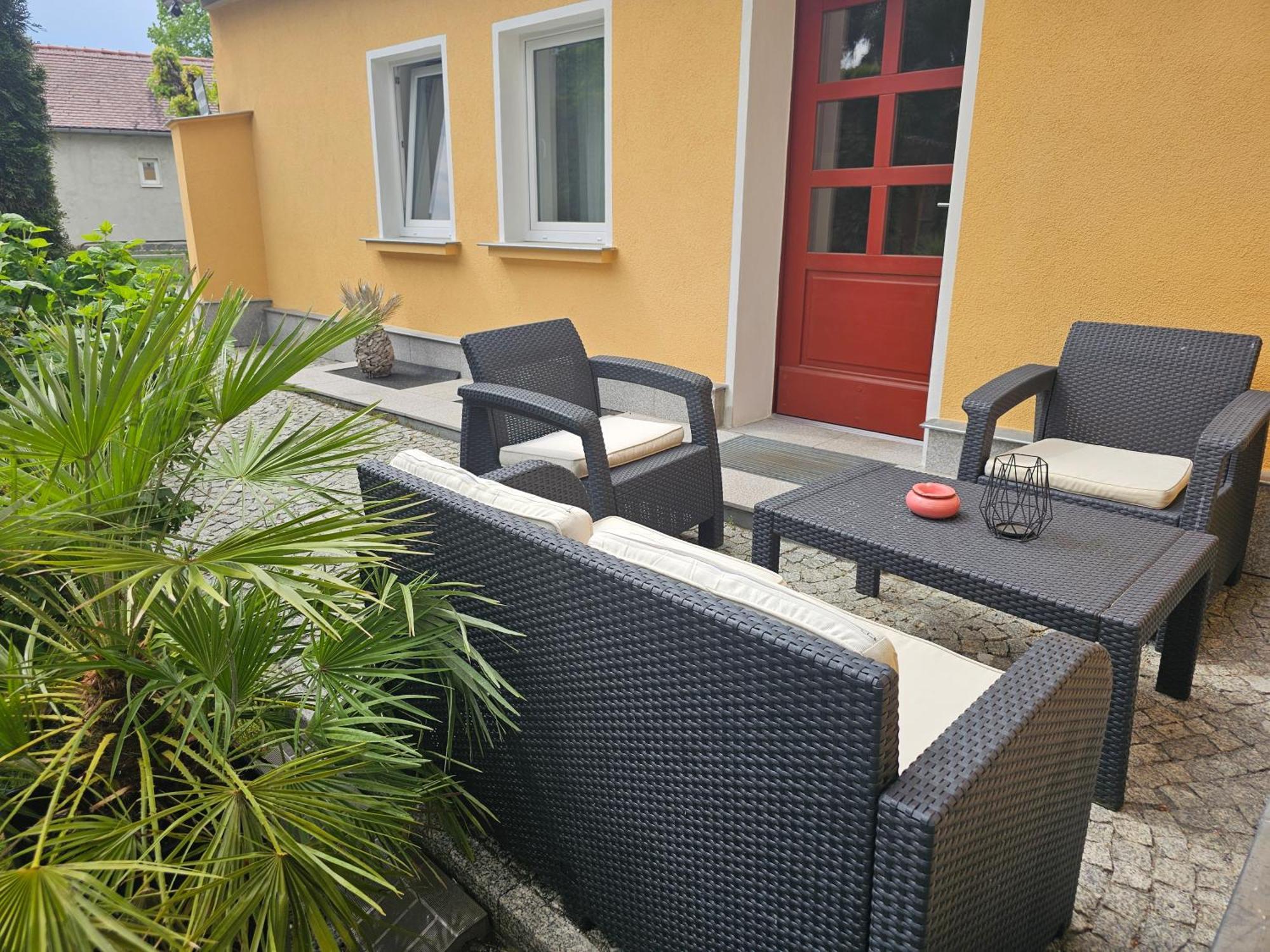 Alte Bibliothek Apartment Kottmar Exterior photo